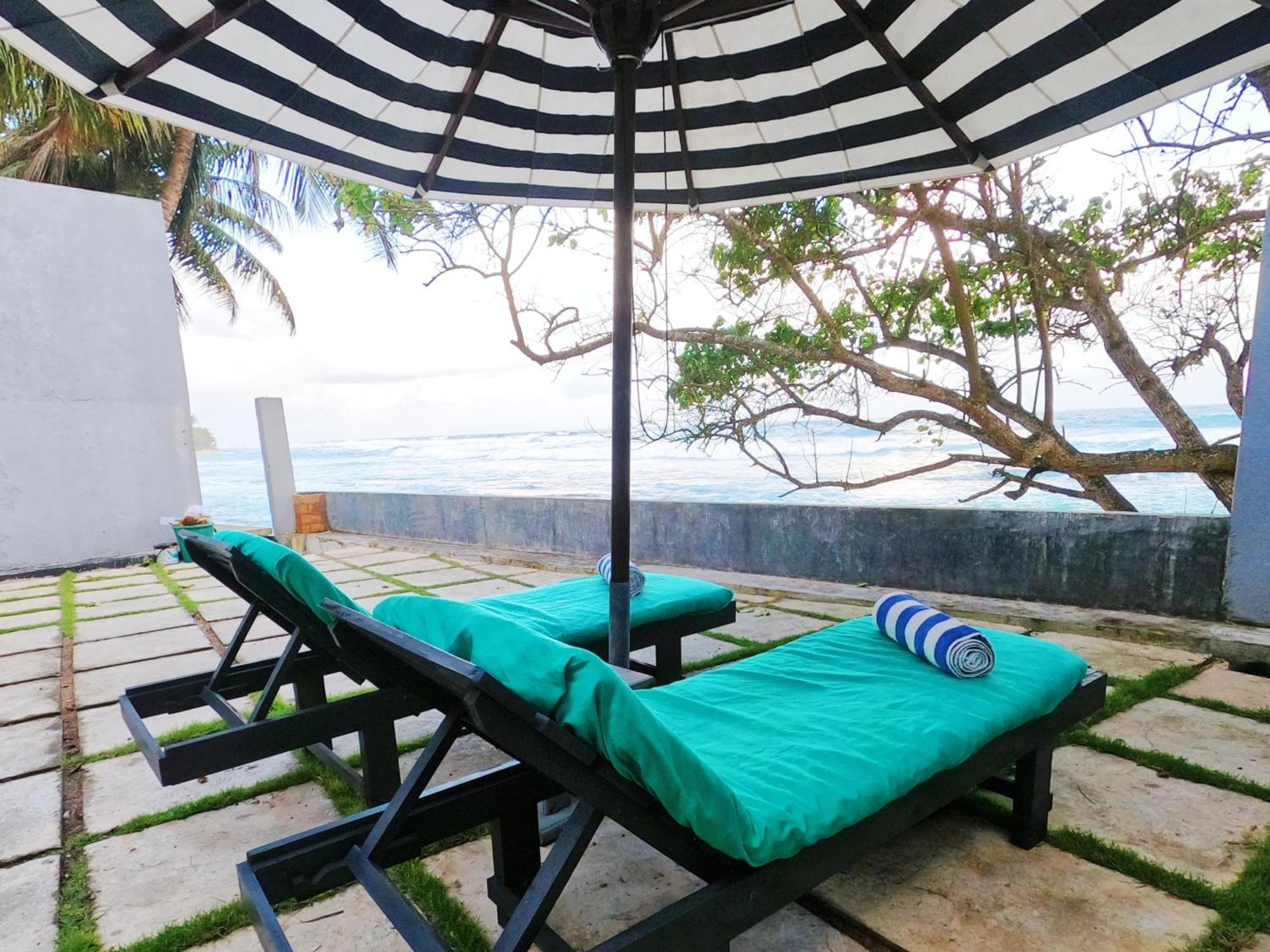 Villa Breeze Talpe Унаватуна Екстериор снимка